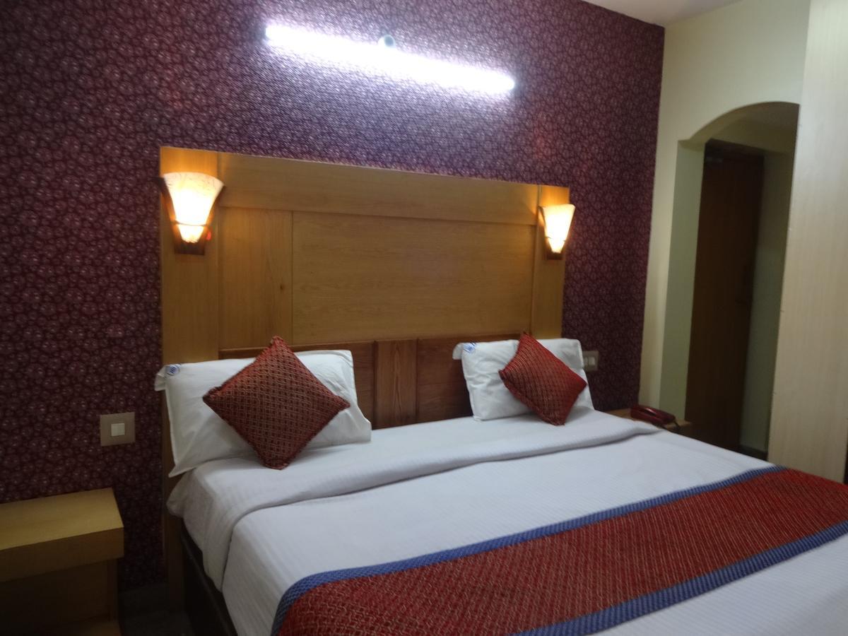 Hotel Duke Maduraj Zewnętrze zdjęcie
