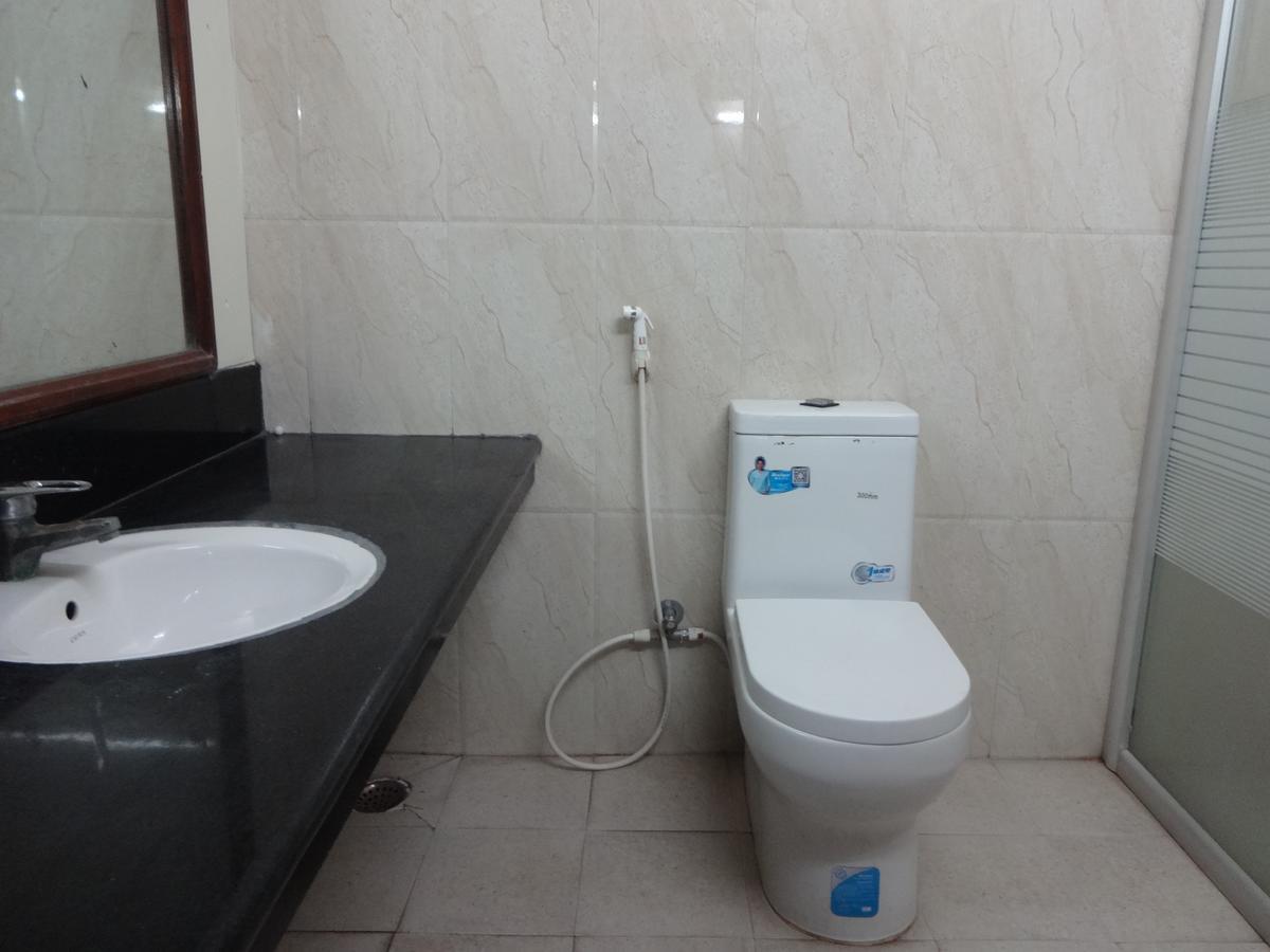 Hotel Duke Maduraj Zewnętrze zdjęcie